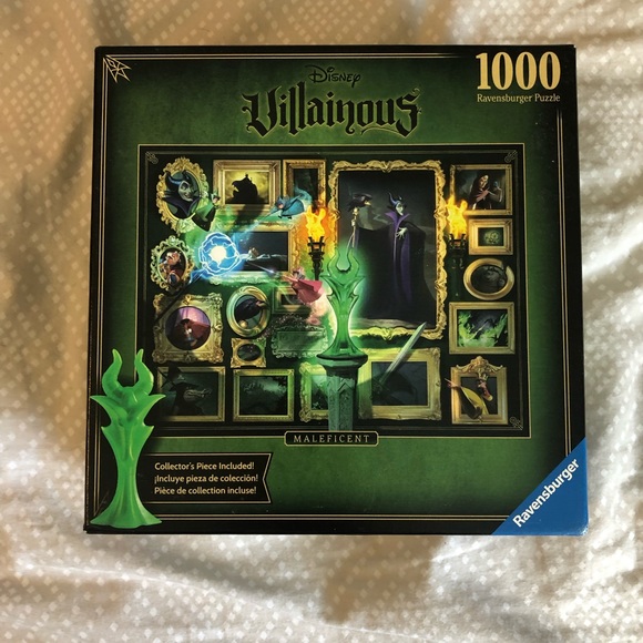 Ravensburger Games 00 Piece Disney Puzzle Missing 1 Boarder Puzzle Piece Poshmark